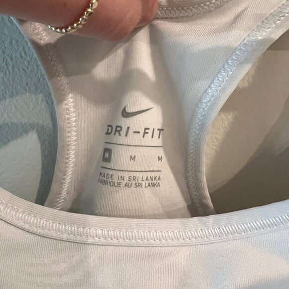 Nike Sports Bras Size M - Picture 4 of 11